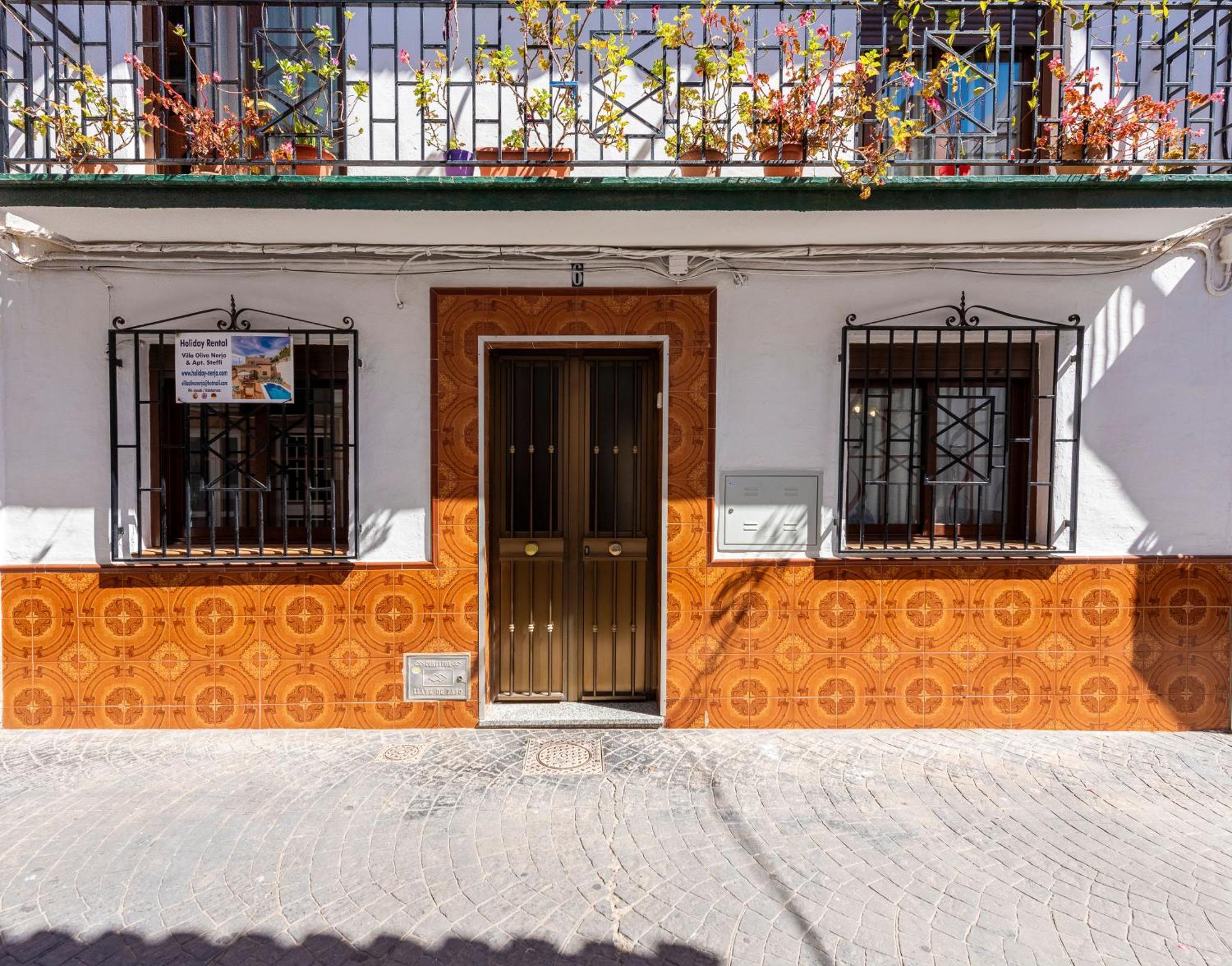 Apartamento Sol Y Playa Nerja Centro Εξωτερικό φωτογραφία